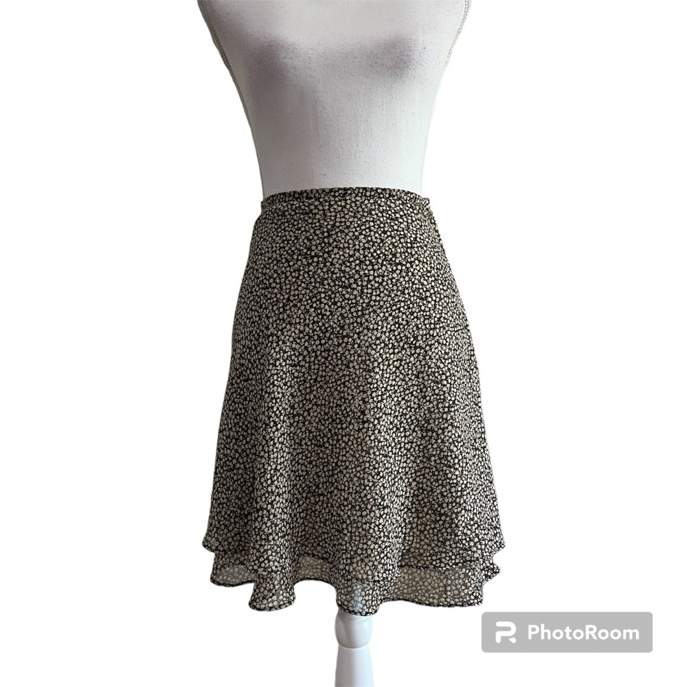 EXPRESS ditsy floral button and zipper multilayered skirt LARGE
